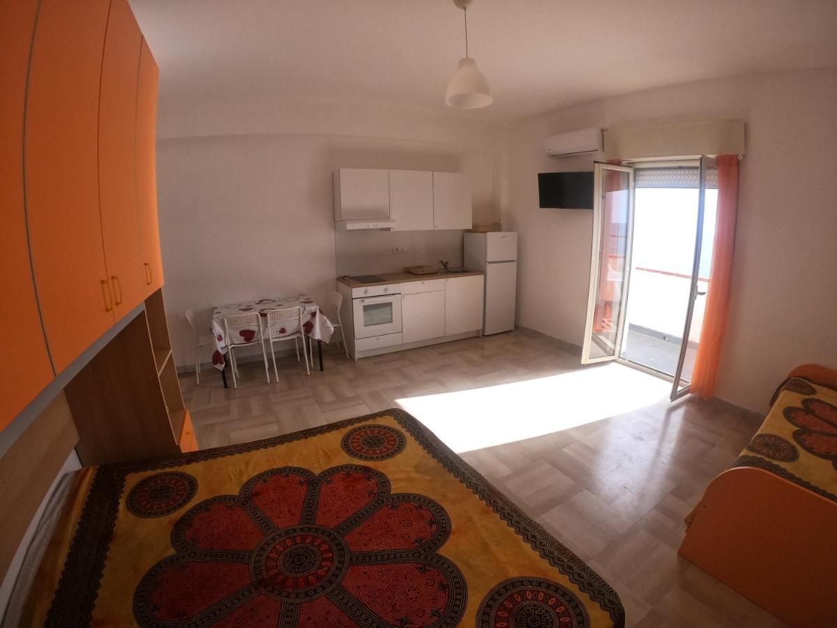 Rivamare Campora Casa Vacanze كامبورا سان جيوفاني المظهر الخارجي الصورة